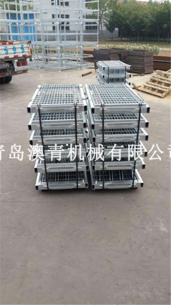 Heavy-duty steel grating