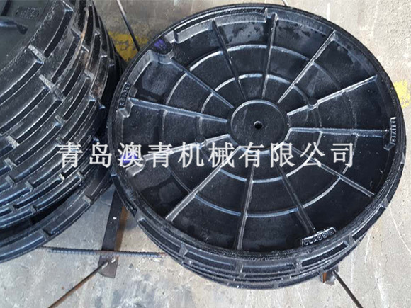 Cast and ductile iron grating/cover